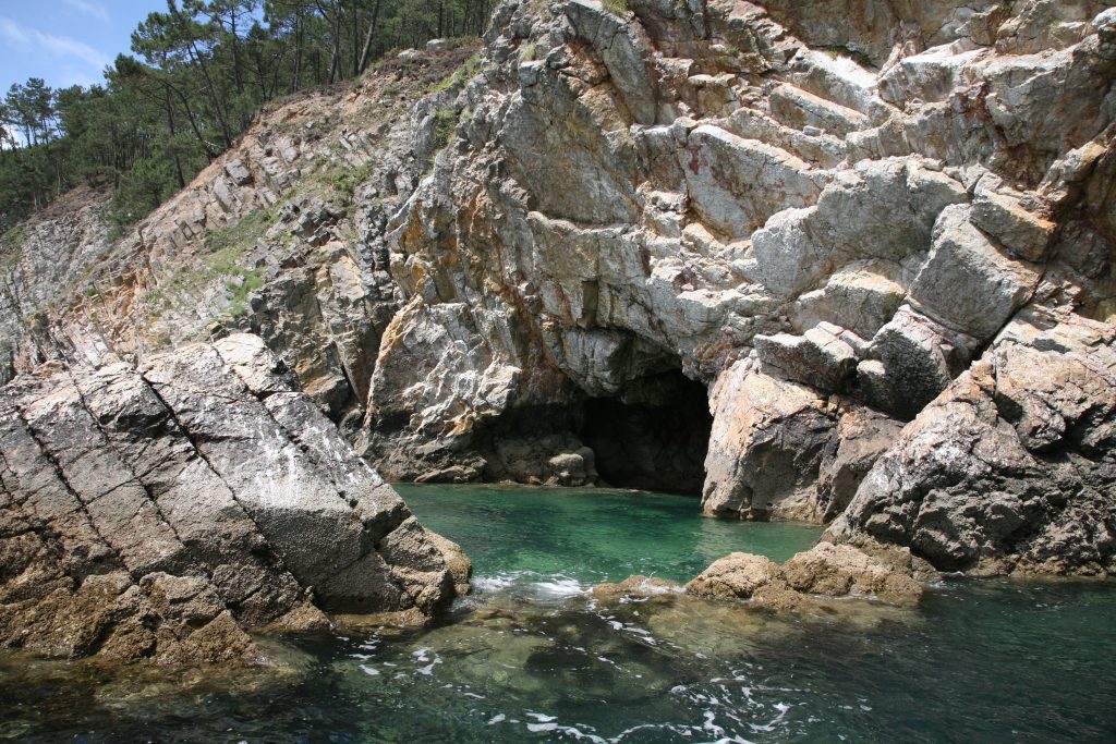 Höhlentour in Morgat