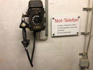 Nottelefon - Handys haben keinen Empfang unter der Erde