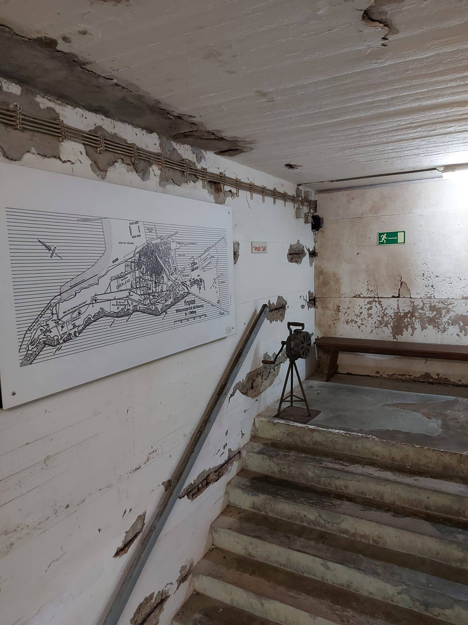 Paniktreppenhaus – Abgang in den Schutzbunker