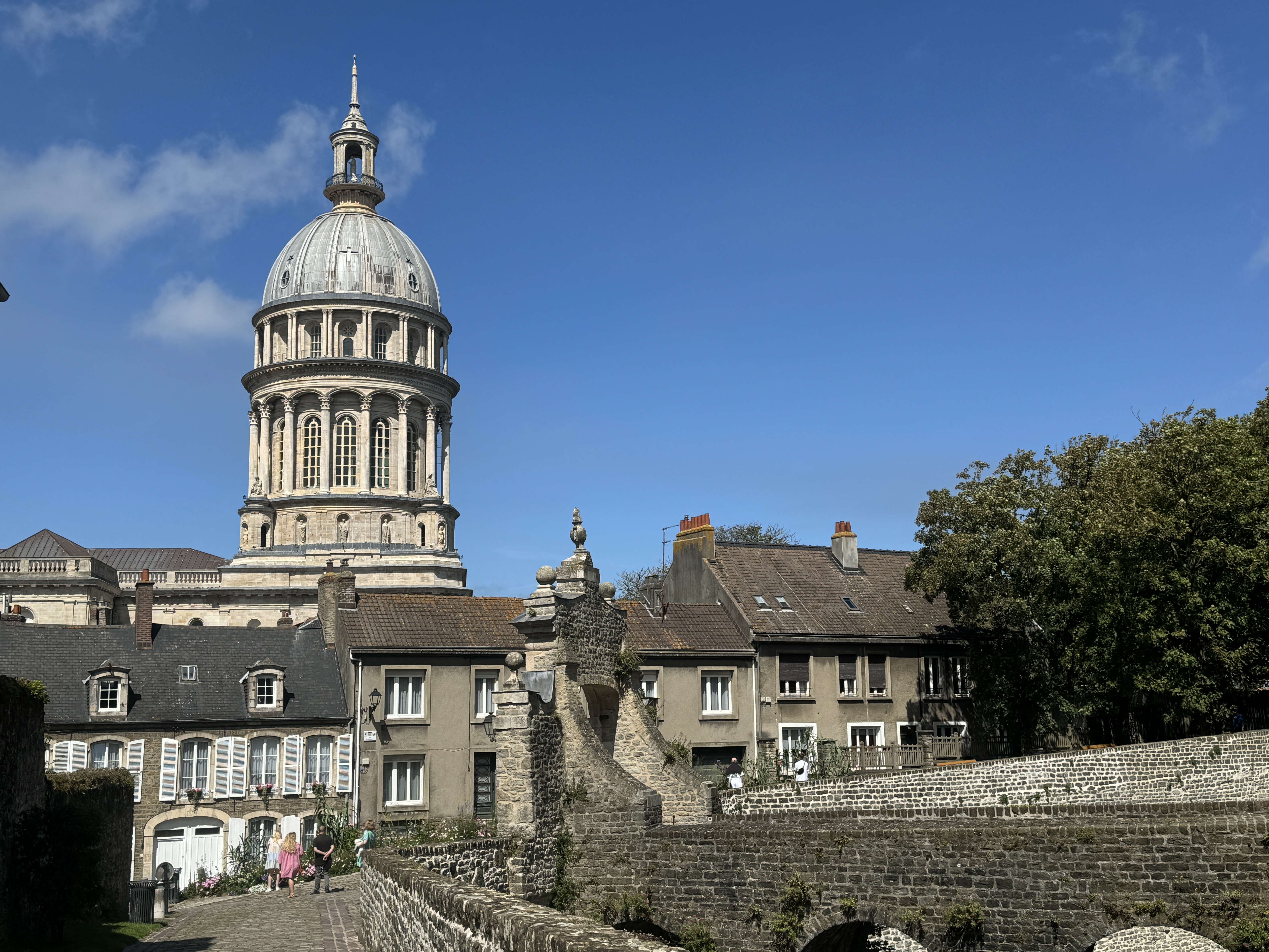 Und über allem tront die Basilika