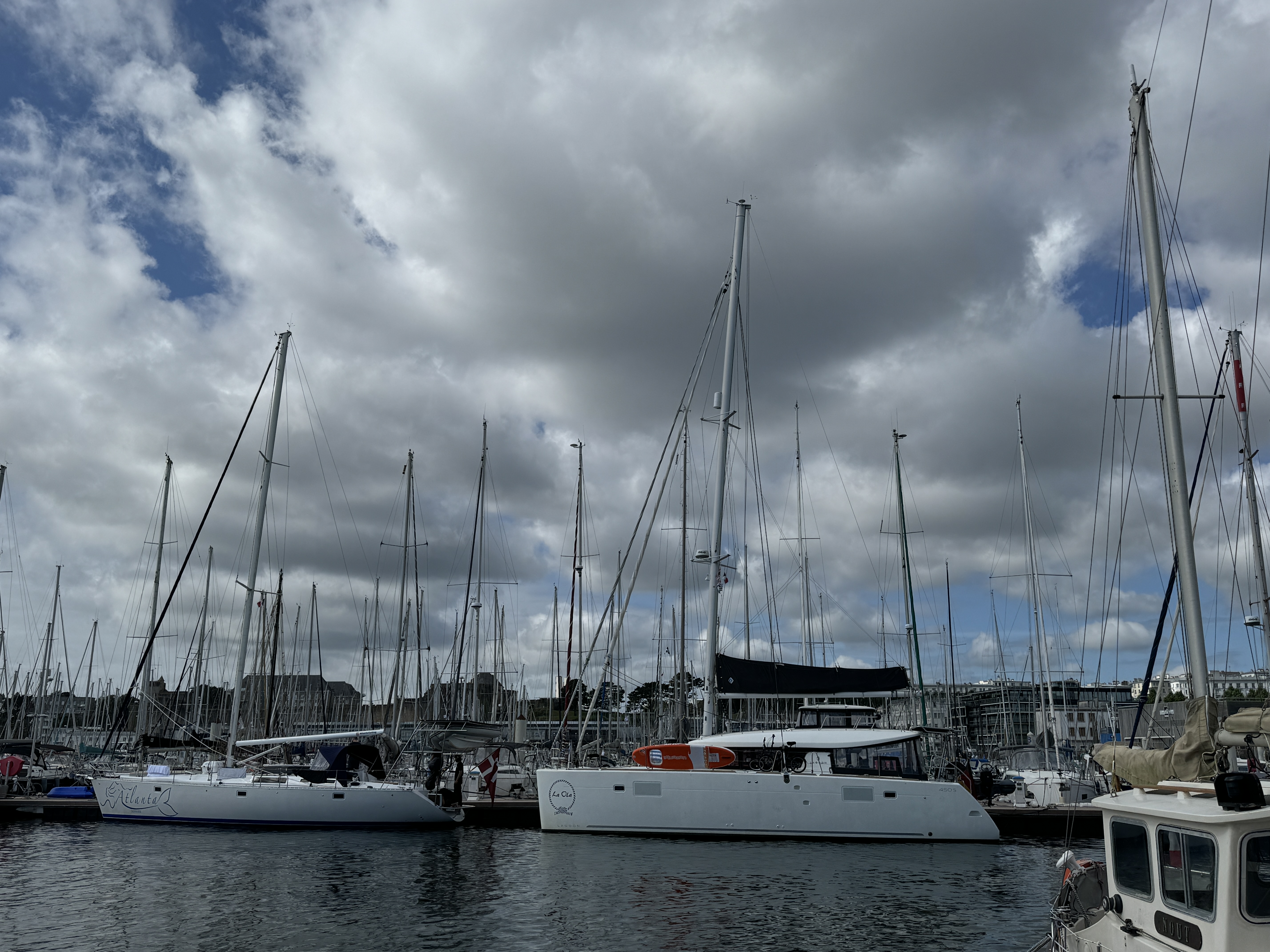 La Ola in Brest