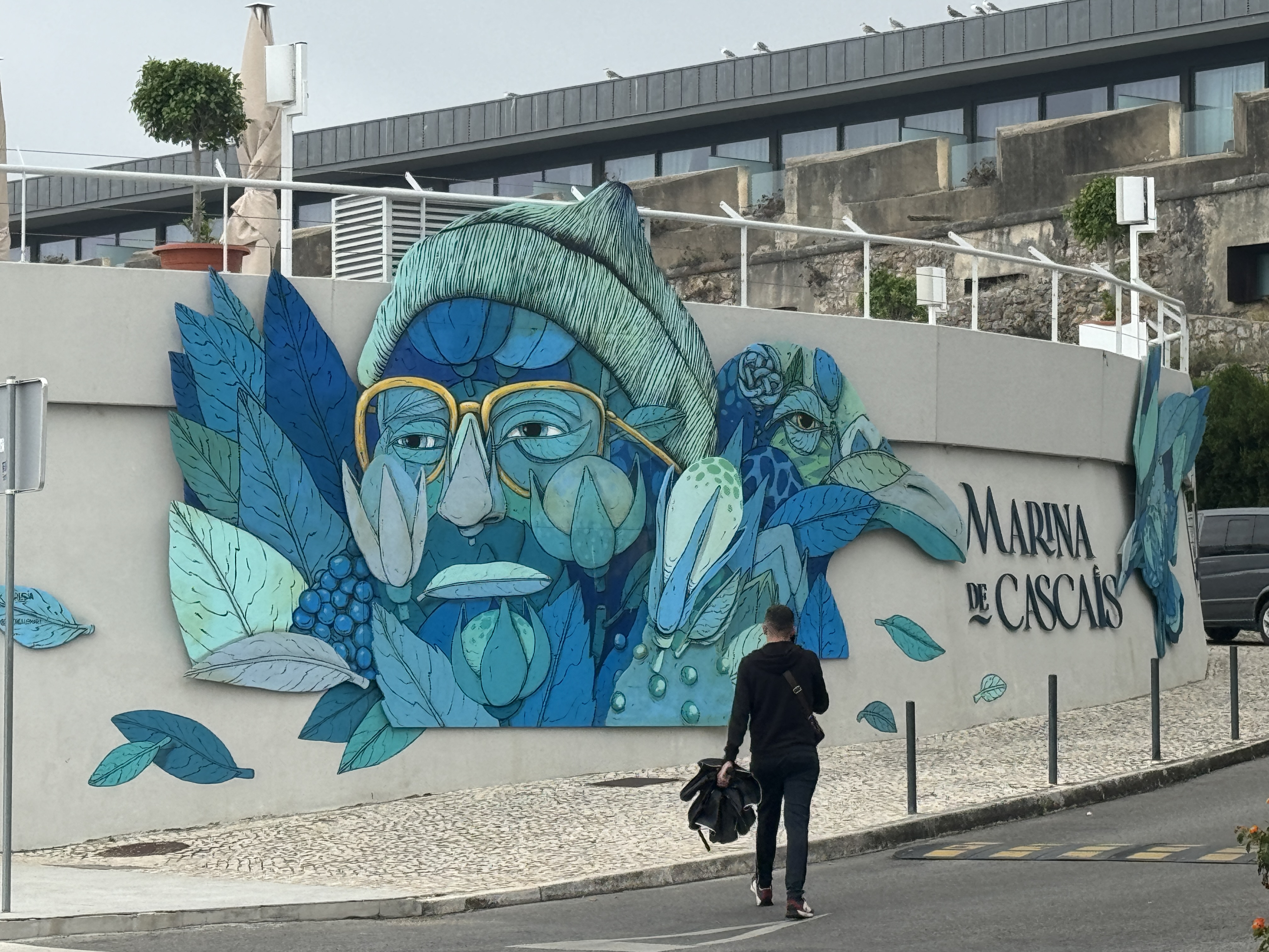 Tolle Marina