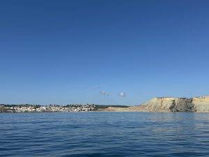 Strahlend blauer Oktoberhimmel