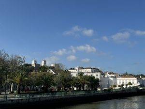 Blick auf das Castelo de Tavira
