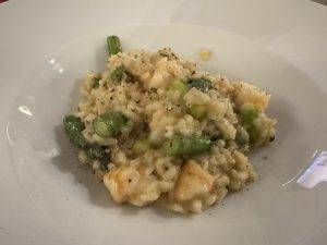 Spargelrisotto mit Gambas