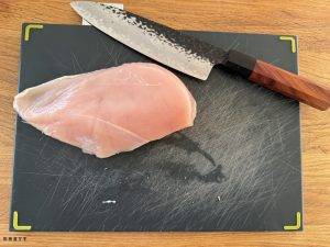 Hähnchenbrust säubern