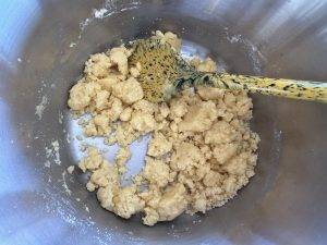 Bis eine streuselartige Masse entsteht