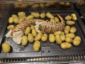 Festtagsessen - Languste mit Grillkartoffeln