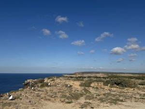 Feiertagswetter mit ein paar Deko-Wölkchen