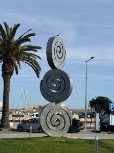 Kreiselkunst mit Möwe