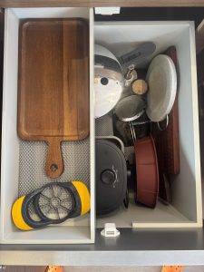 Sicht von oben - durch das Loch für die Induktionsplatte