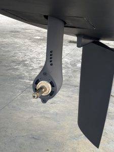 Die Propeller müssen noch wieder montiert werden