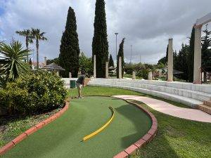 Schöne Minigolfanlage