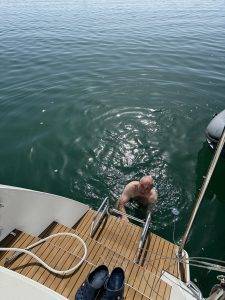 Dann lieber Friseursalon mit anschließendem Bad