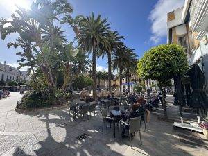 IMG_4492 Am Plaza de la Laguna