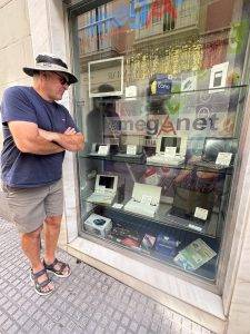 Museumsstücke im Schaufenster