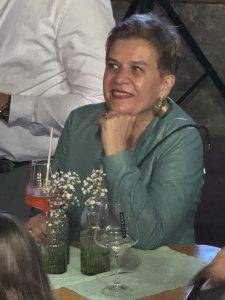 Nadja, die Brautmutter