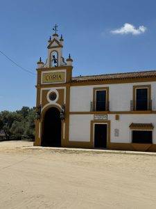 Die Gebäude gehören den unterschiedlichen Hermandades