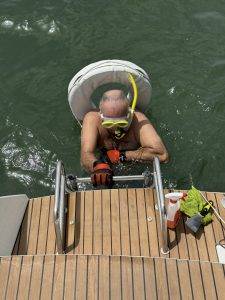 Rettungskragen als Schwimmhilfe