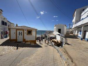 Auf dem Weg zur Praia