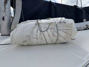 Großsegel - handlich verpackt