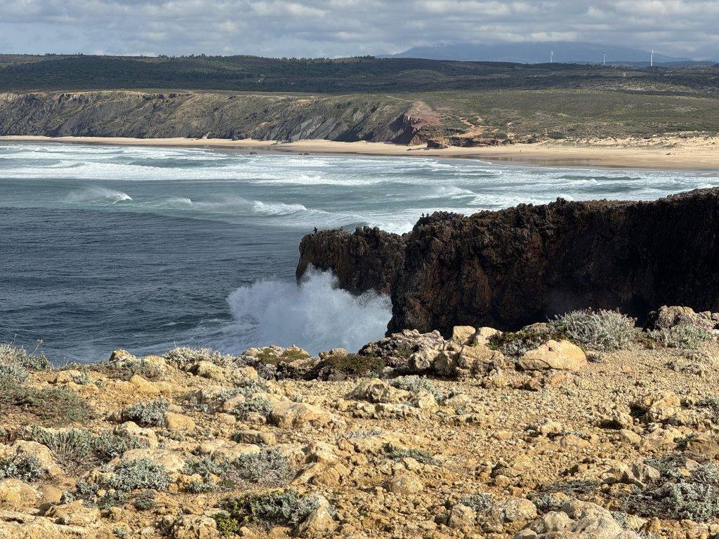 Blick zum Praia da Bordeira