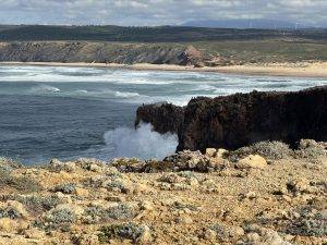 Blick zum Praia da Bordeira