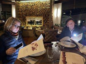 Etwas zu Dunkel, um die Speisekarte lesen zu können