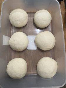 Pizzateig - fertig zum Gehen