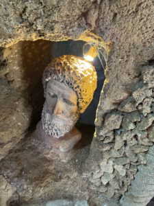 Besuch der Herkules-Höhle