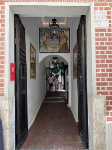 Bodega El Pimpi