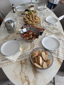 Fein gedeckter Tisch