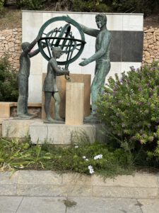 Monumento al Maestro