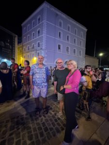 Ein paar waren auch unverkleidet da