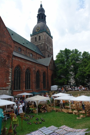 Dom mit Markt	